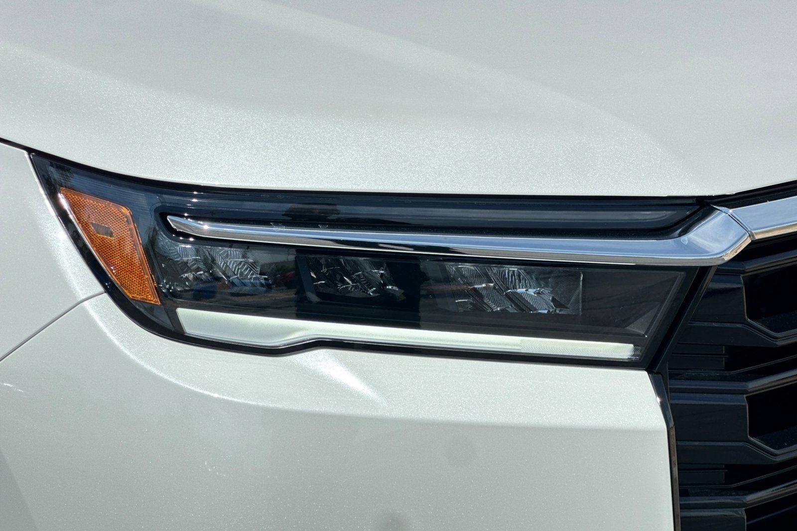 New 2026 Honda Pilot Touring image 33