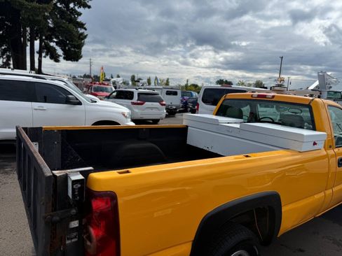 Used 2003 Chevrolet Silverado 2500 W/T RWD image 33