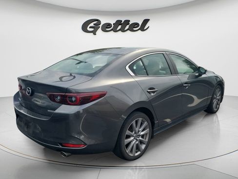 Used 2023 MAZDA MAZDA3 s FWD image 4
