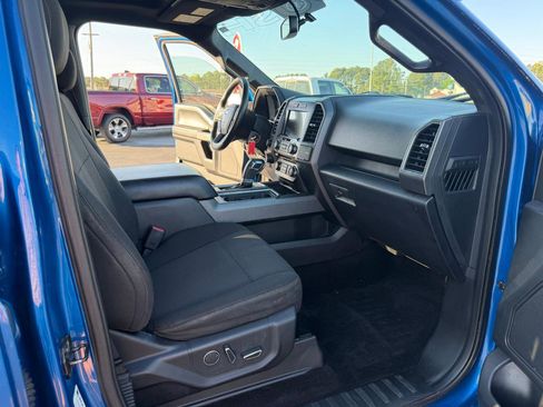 Used 2017 Ford F150 XLT w/ Equipment Group 302A Luxury image 14