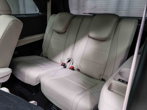 New 2026 Mercedes-Benz GLS 580 4MATIC image 25