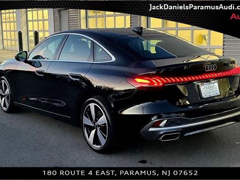 Used 2025 Audi A5 2.0T Premium w/ Convenience Package image 10