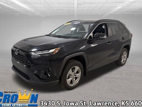 Used 2024 Toyota RAV4 XLE w/ Convenience Package FWD image 1