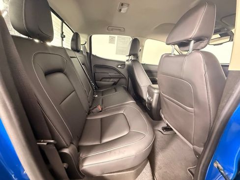Used 2022 Chevrolet Colorado LT w/ Luxury Package AWD/4WD image 23