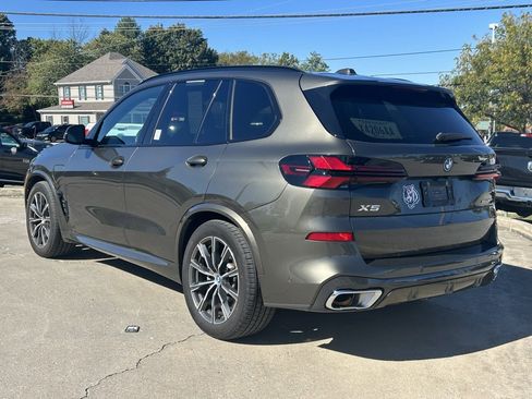 Used 2024 BMW X5 xDrive50e w/ M Sport Package image 8