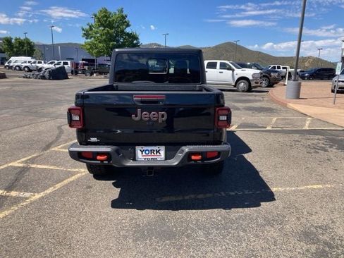 New 2025 Jeep Gladiator Mojave w/ Safety Group image 7