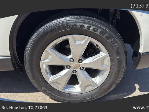 Used 2014 Subaru Forester 2.5i Touring image 15