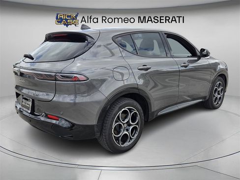 Used 2025 Alfa Romeo Tonale image 6