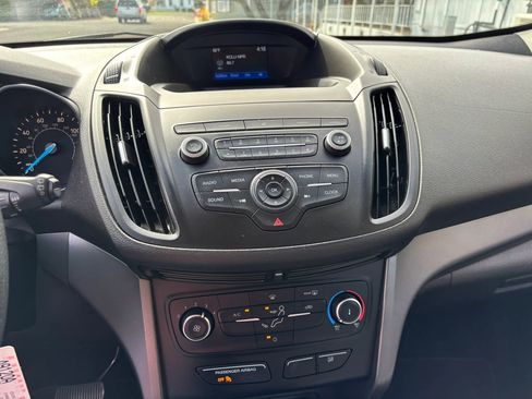 Used 2019 Ford Escape S FWD image 7