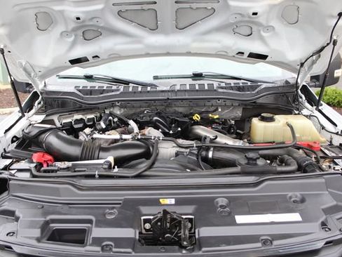 Used 2019 Ford F550 2WD Regular Cab Super Duty image 20