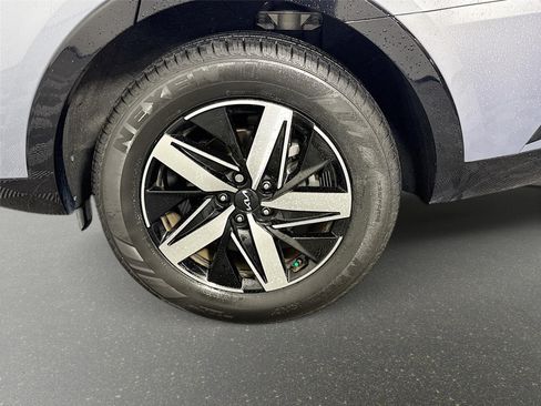 Certified 2023 Kia Sorento S w/ Panoramic Sunroof Package FWD image 32