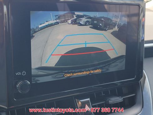 Used 2024 Toyota Corolla LE FWD image 21