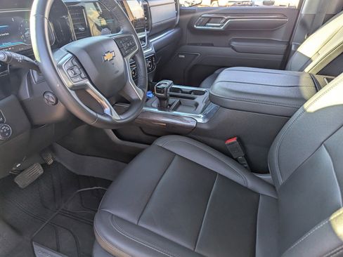 Used 2023 Chevrolet Silverado 1500 LTZ w/ LTZ Convenience Package II image 7
