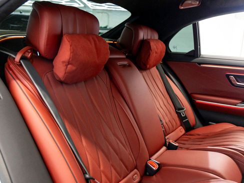 Used 2026 Mercedes-Benz S 63 AMG S image 24