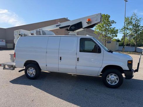 Used 2014 Ford E-350 and Econoline 350 Super Duty RWD image 31