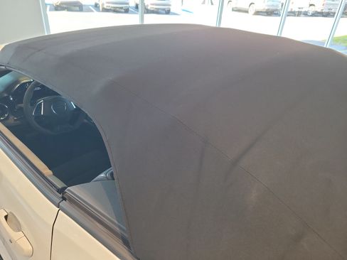 Used 2018 Chevrolet Camaro ZL1 RWD image 9