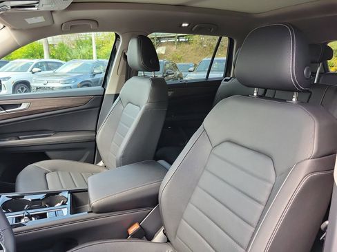 New 2026 Volkswagen Atlas SEL AWD/4WD image 17