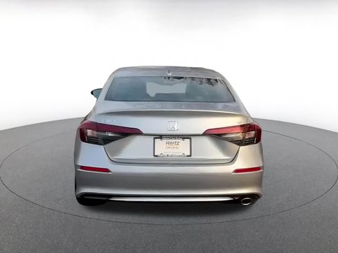 Used 2025 Honda Civic Sport image 15