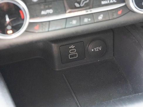 Used 2025 Ford Escape ST-Line Select AWD/4WD image 30