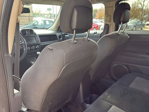 Used 2016 Jeep Patriot Sport w/ Power Value Group image 17