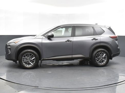 New 2026 Nissan Rogue S image 3