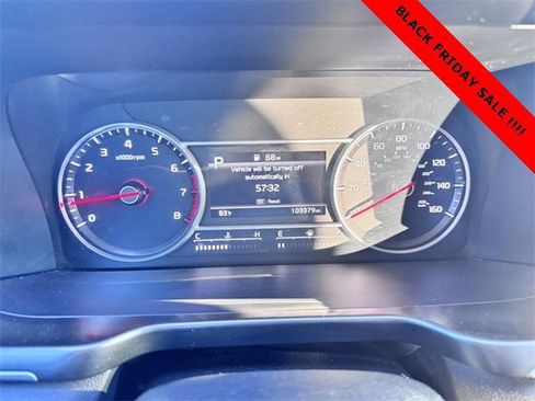 Used 2021 Kia Sorento S image 17