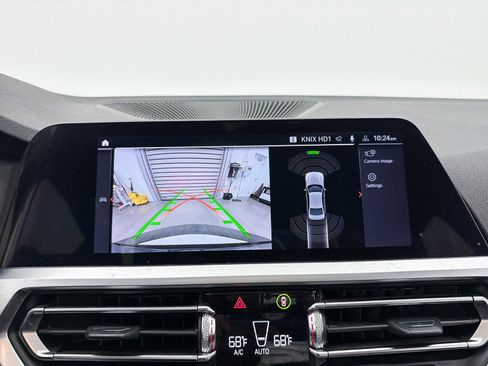 Used 2019 BMW 330i Sedan w/ Convenience Package image 6