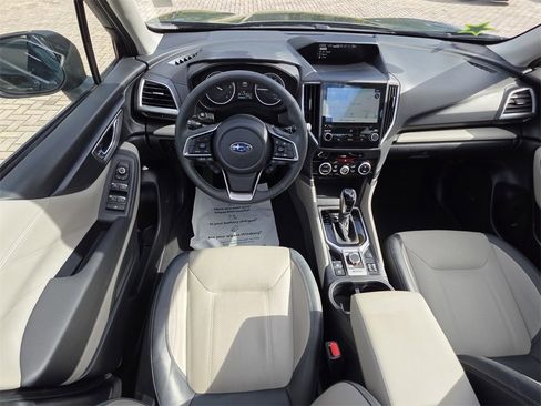 Used 2023 Subaru Forester Limited image 6