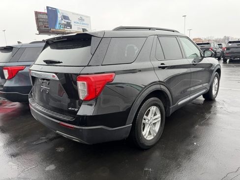 Certified 2022 Ford Explorer XLT w/ Equipment Group 202A image 2