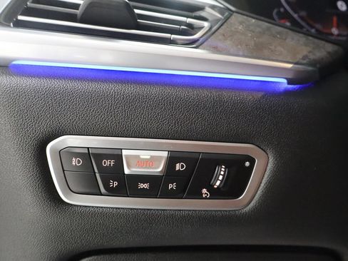 Used 2019 BMW X7 xDrive40i w/ Premium Package AWD/4WD image 51