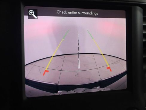 Used 2019 RAM 1500 Laramie image 10