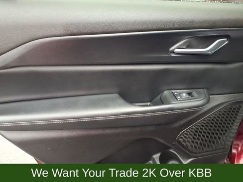 Used 2024 Jeep Grand Cherokee L Altitude image 16