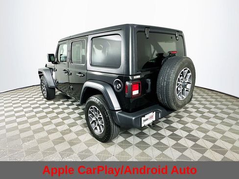 Used 2024 Jeep Wrangler Unlimited Sport AWD/4WD image 8