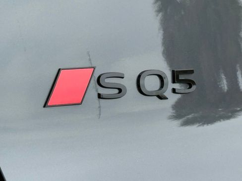 New 2025 Audi SQ5 Premium Plus image 62