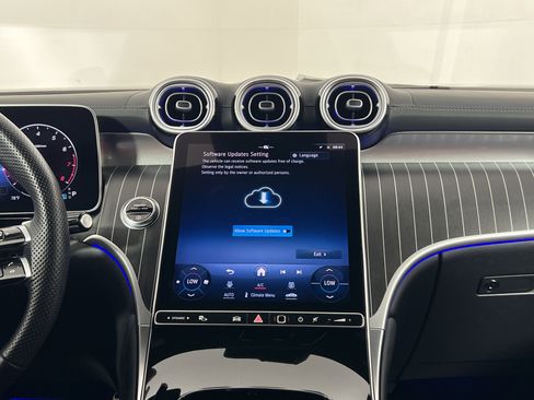 Certified 2023 Mercedes-Benz GLC 300 4MATIC image 17