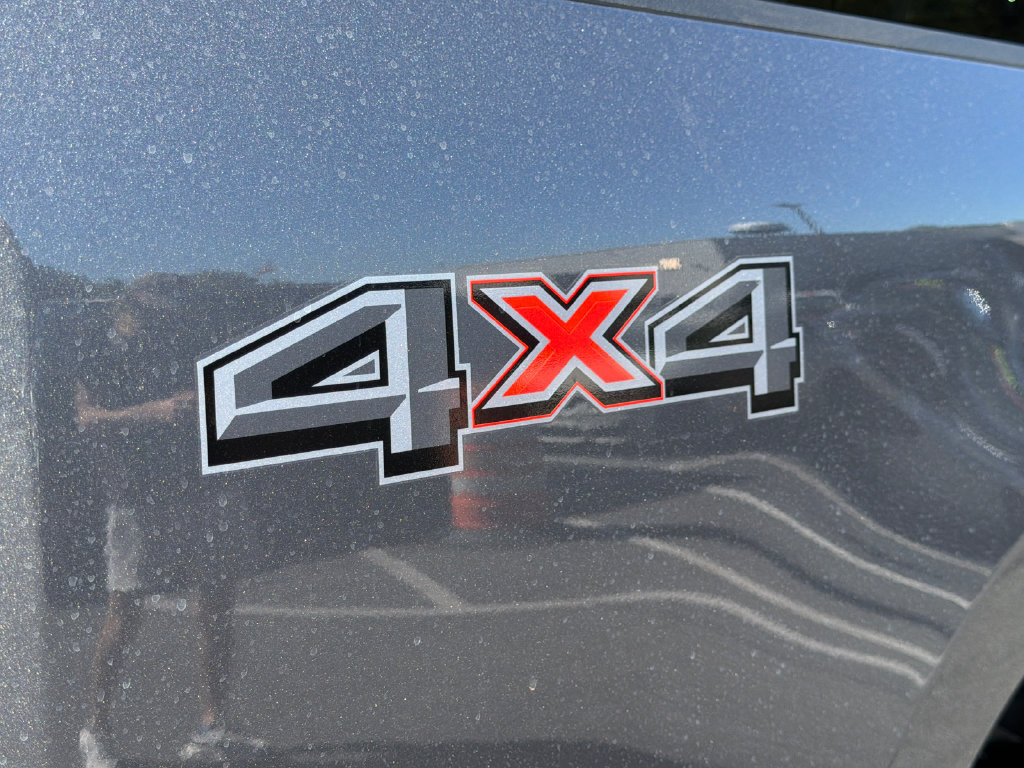 New 2027 Ford F250 XL w/ XL Off-Road 35" Tire Pakckage AWD/4WD image 8