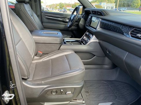 Used 2022 GMC Yukon Denali image 27