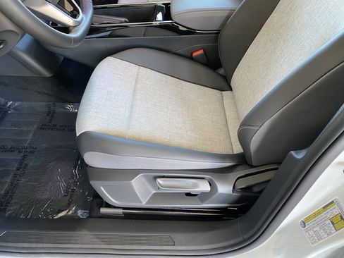 New 2026 Volkswagen ID.4 Pro AWD/4WD image 29