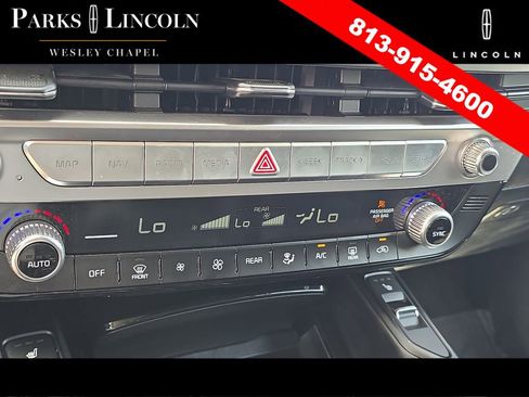 Used 2024 Kia Telluride S image 22