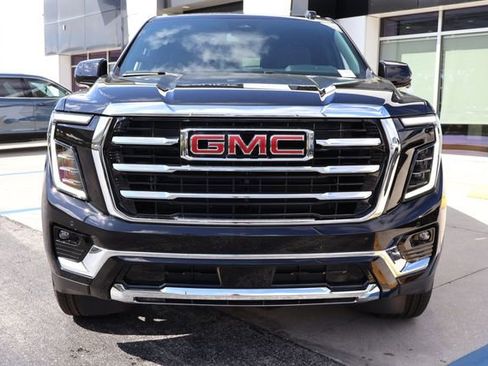 New 2026 GMC Yukon Elevation AWD/4WD image 2