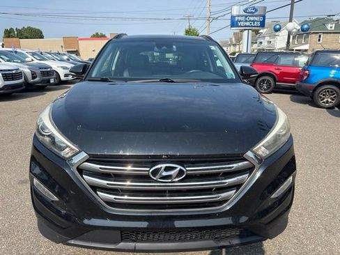 Used 2016 Hyundai Tucson Limited w/ Option Group 03 AWD/4WD image 3