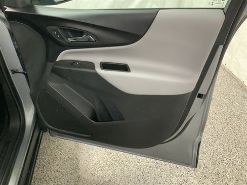 Used 2024 Chevrolet Equinox LT w/ LPO, Floor Liner Package image 22