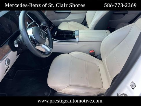 Used 2023 Mercedes-Benz C 300 4MATIC Sedan image 24