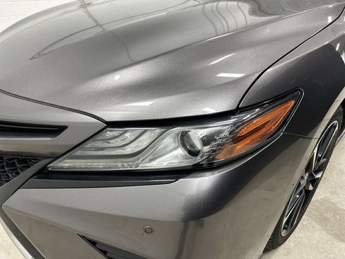 Used 2018 Toyota Camry XSE w/ Protection Package (Q2) FWD image 6