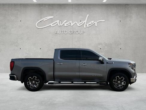 Certified 2025 GMC Sierra 1500 SLT AWD/4WD image 17