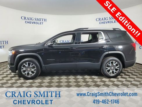 Used 2022 GMC Acadia SLE w/ Driver Convenience Package image 2