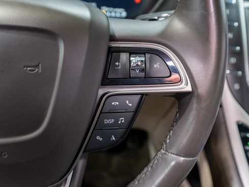 Used 2020 Lincoln Nautilus Reserve FWD image 25