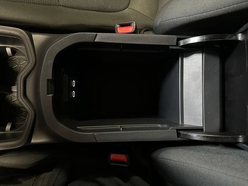 Certified 2025 Toyota RAV4 LE AWD/4WD image 26