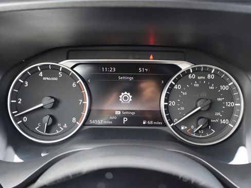 Used 2021 Nissan Rogue SL w/ Premium Package image 18