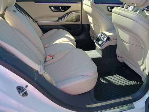 Certified 2023 Mercedes-Benz S 500 4MATIC image 20
